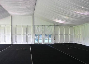 Luksusowe namioty na zewnątrz o wymiarach 25x60m na ​​wesela / wydarzenia z dekoracją